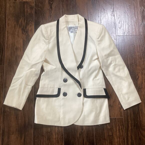 J. Gallery Contrast Trim Blazer - Picture 3 of 7